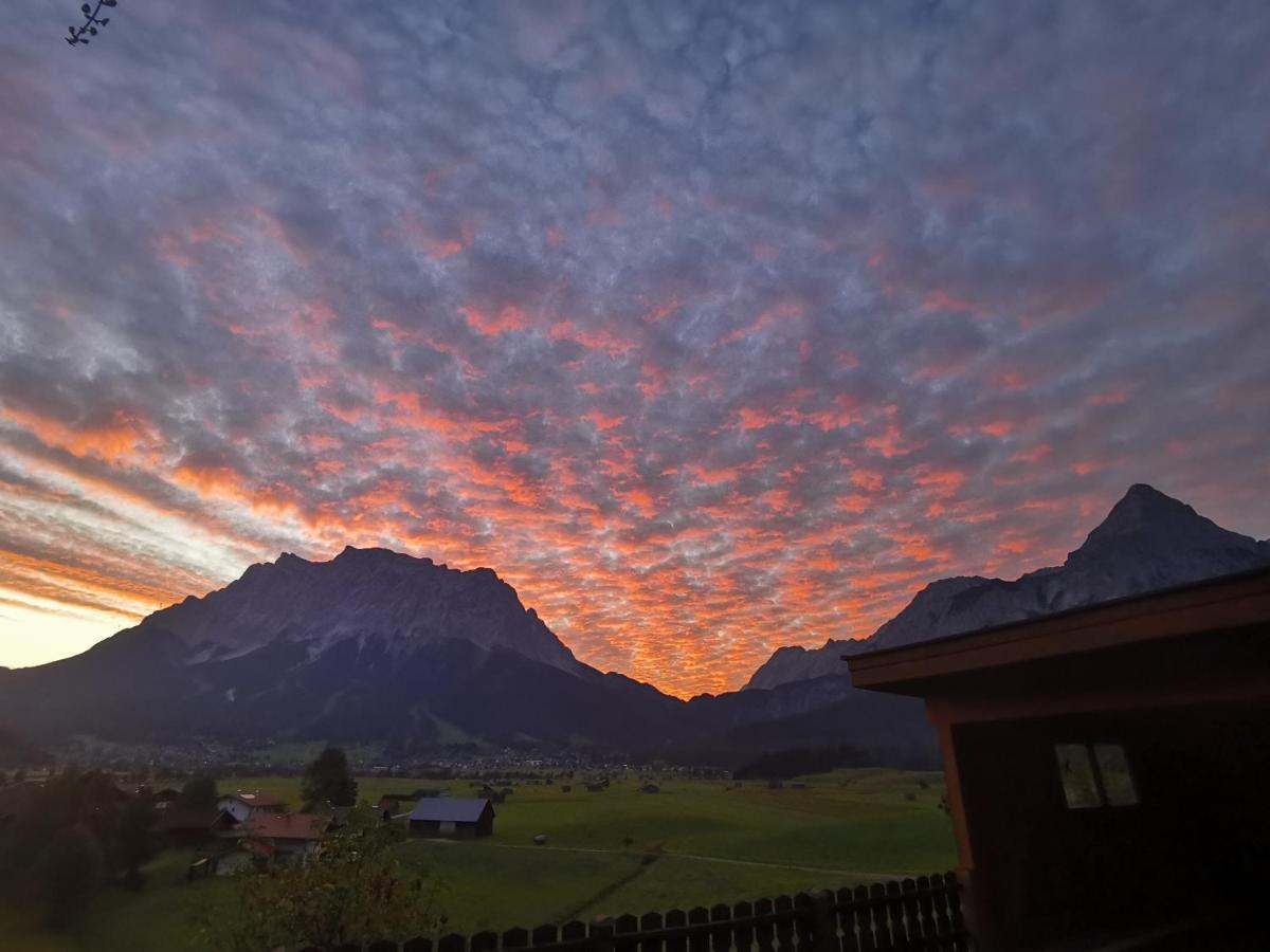 Ferienhaus Jaegerhaeusl Lermoos Esterno foto